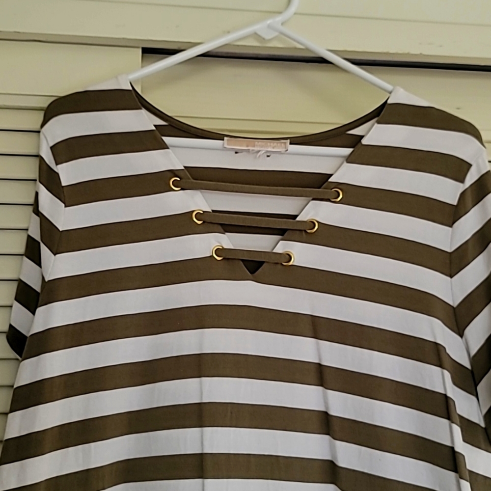 Striped tee shirt dress (knee length)